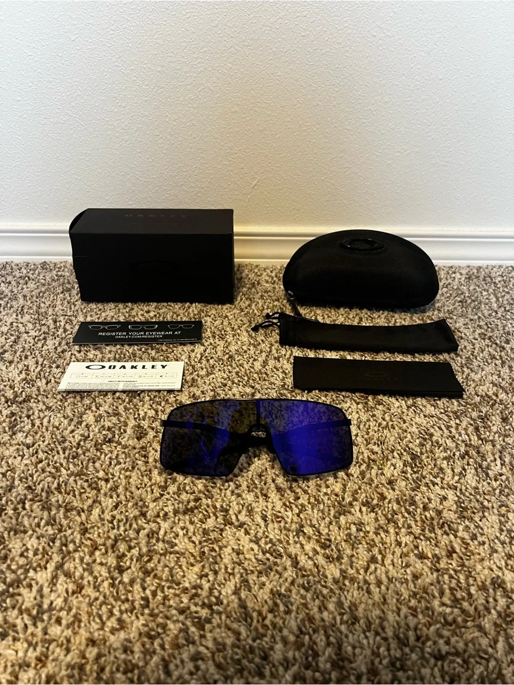 Oakley Sutro TI’s (Titanium frame) Polarized Lens